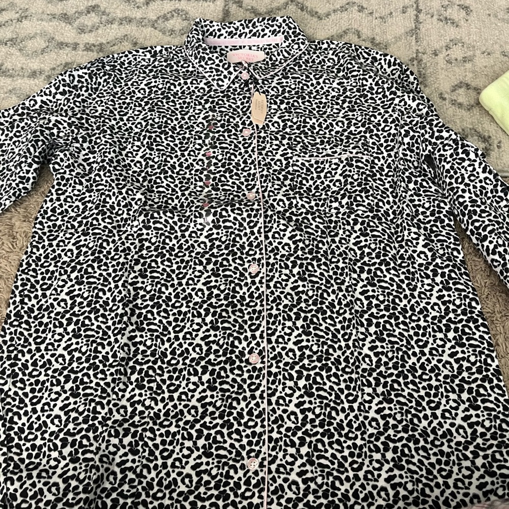 Victoria’s Secret pajama top